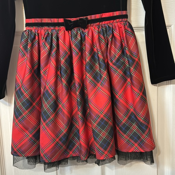 Cat & Jack Black Velvet top and Red Plaid Holiday Dress size S (6/6X). Gorgeous - Picture 3 of 8